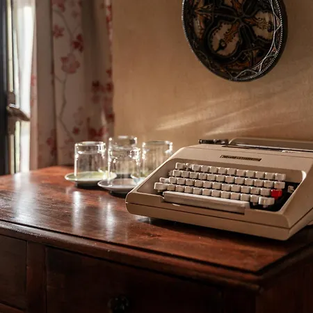 Borgo Casa Scaparone Alba (Piedmont)