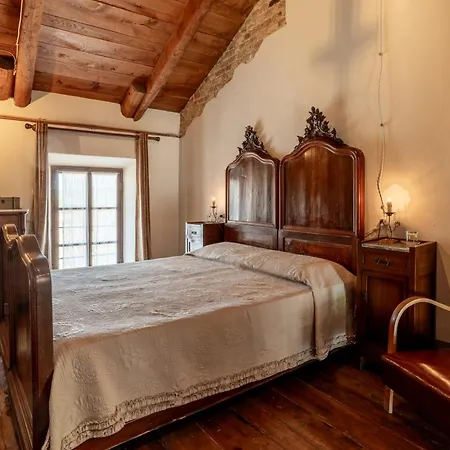 Borgo Casa Scaparone 팜스테이 *