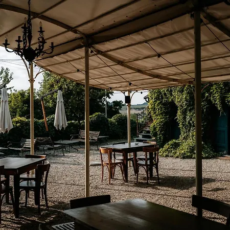 Borgo Casa Scaparone Gospodarstwo agroturystyczne