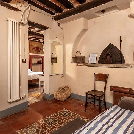 Borgo Casa Scaparone *