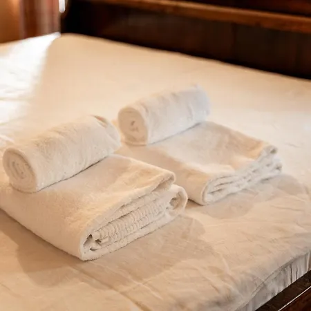 Borgo Casa Scaparone *