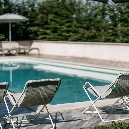 Borgo Casa Scaparone Farm stay *