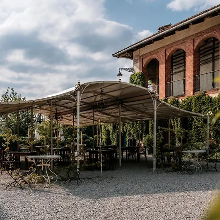 Borgo Casa Scaparone 알바