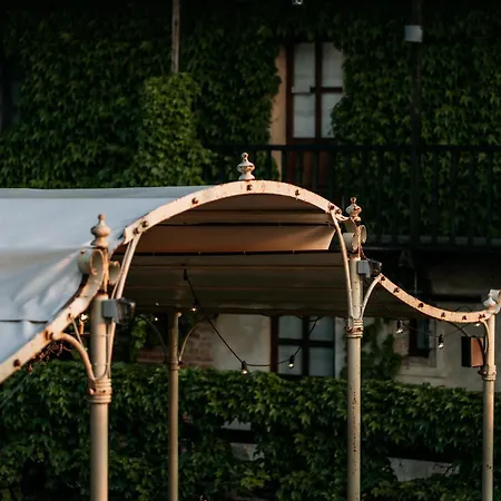 Borgo Casa Scaparone Farm stay