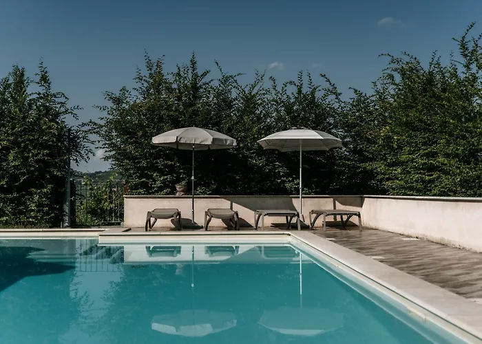 Borgo Casa Scaparone *