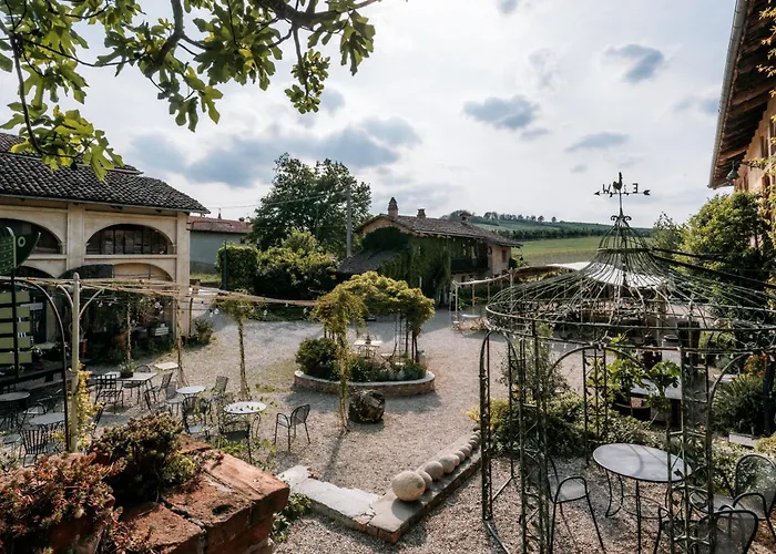 Фермерский дом Borgo Casa Scaparone *