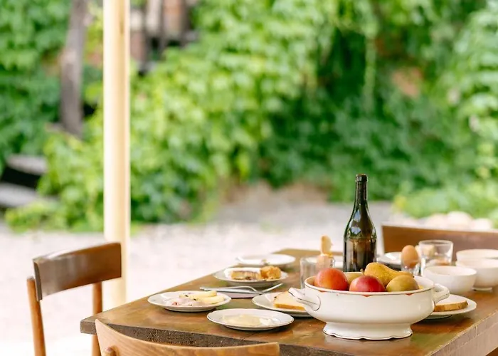 Borgo Casa Scaparone