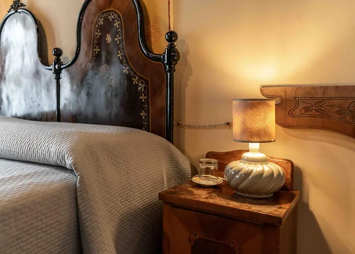 Фермерский дом Borgo Casa Scaparone Альба